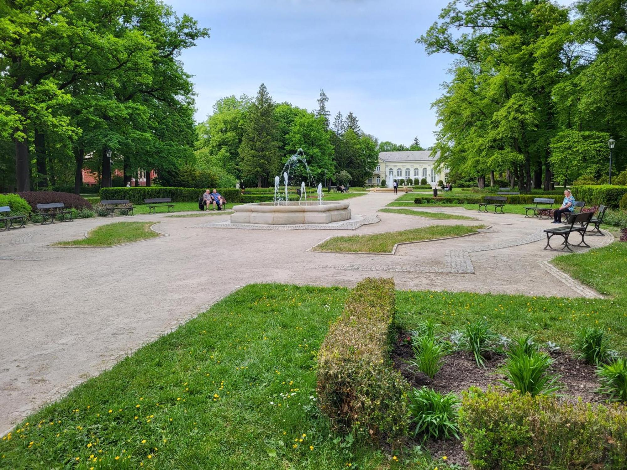 Villa Klara Cieplice Еленя-Гура Экстерьер фото